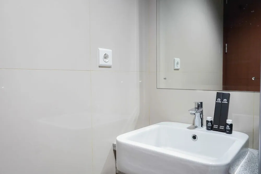 Luxurious And Comfy 2br Lucky Tower Apartment