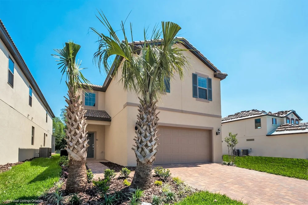 5bed 5Ba Villa Game Room Pool Spa