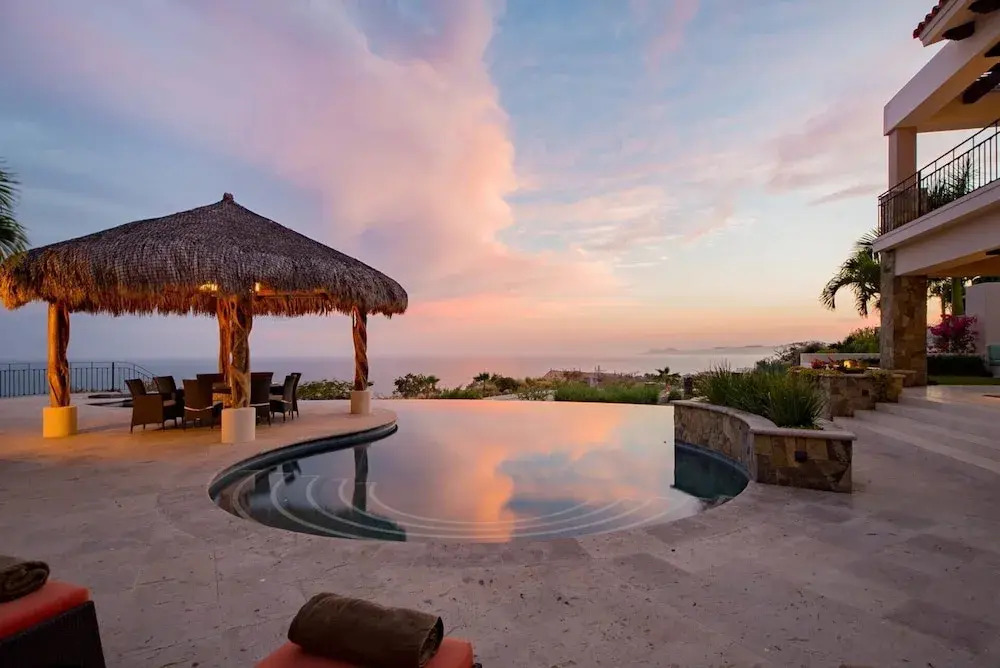 Mansion in Cabo San Lucas 1040