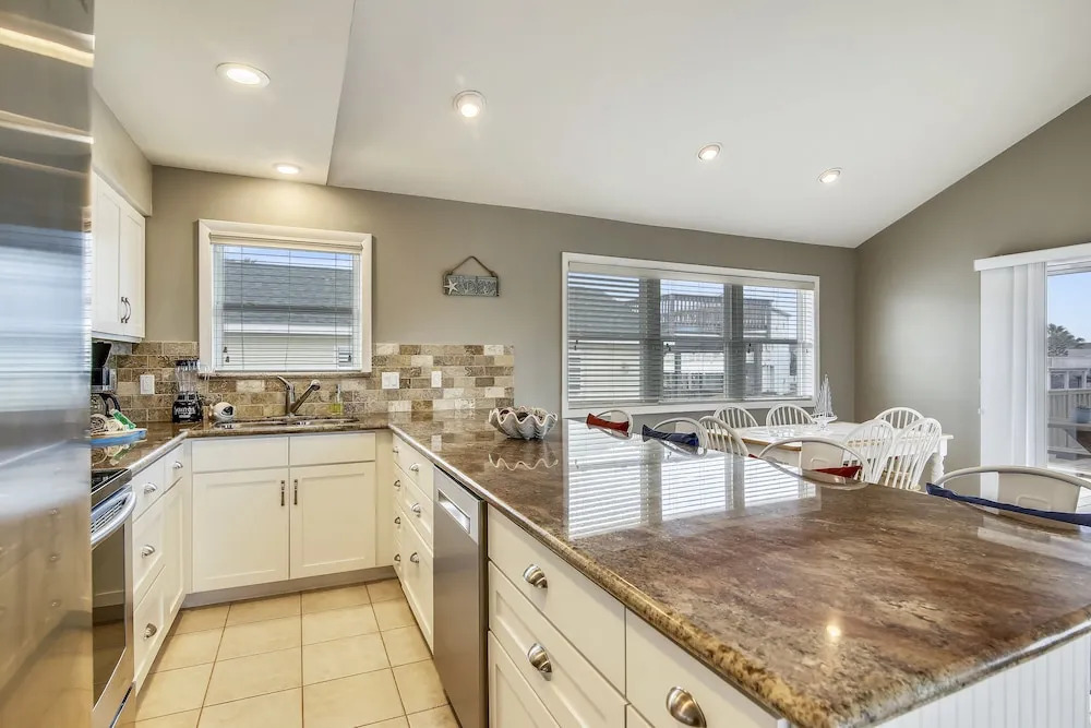 Sea Isle Splendor - 3 Br Home