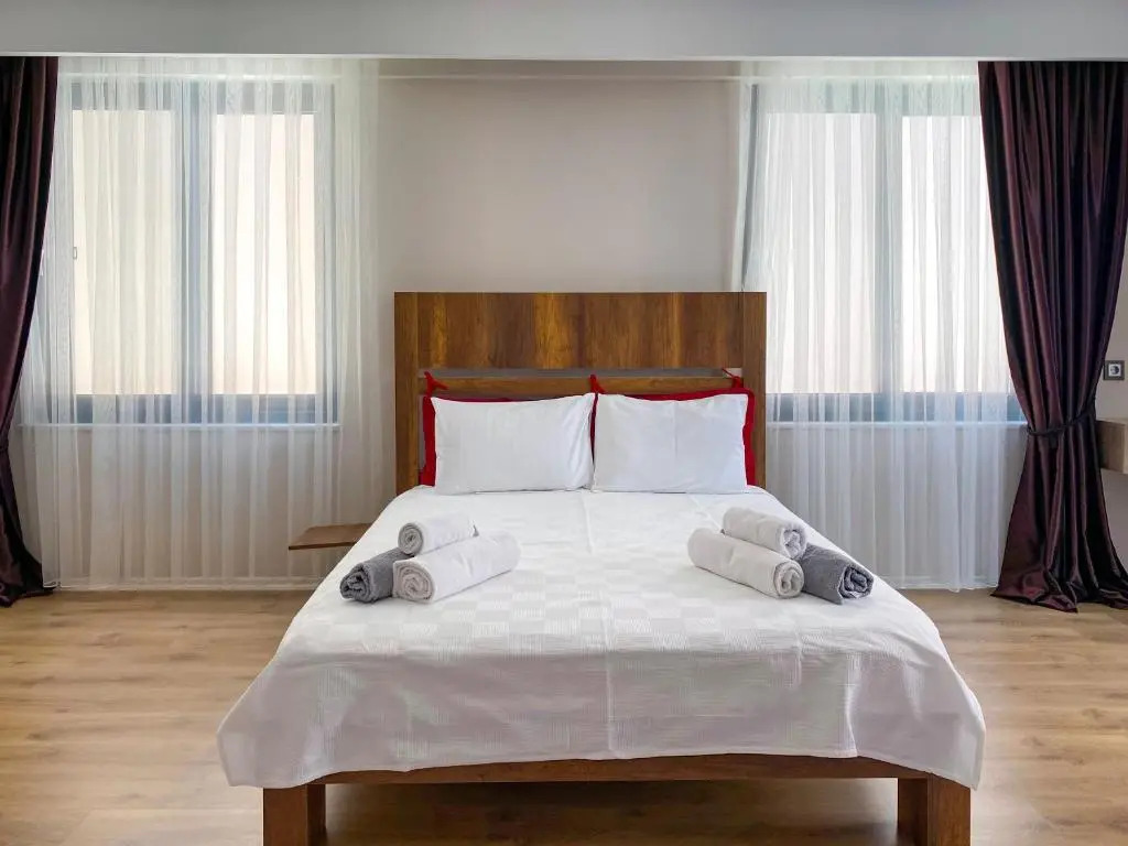 Fortunella Suites