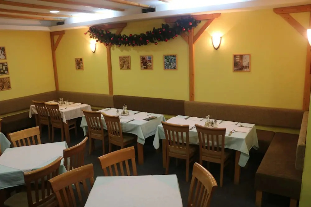 Hotel Snješko
