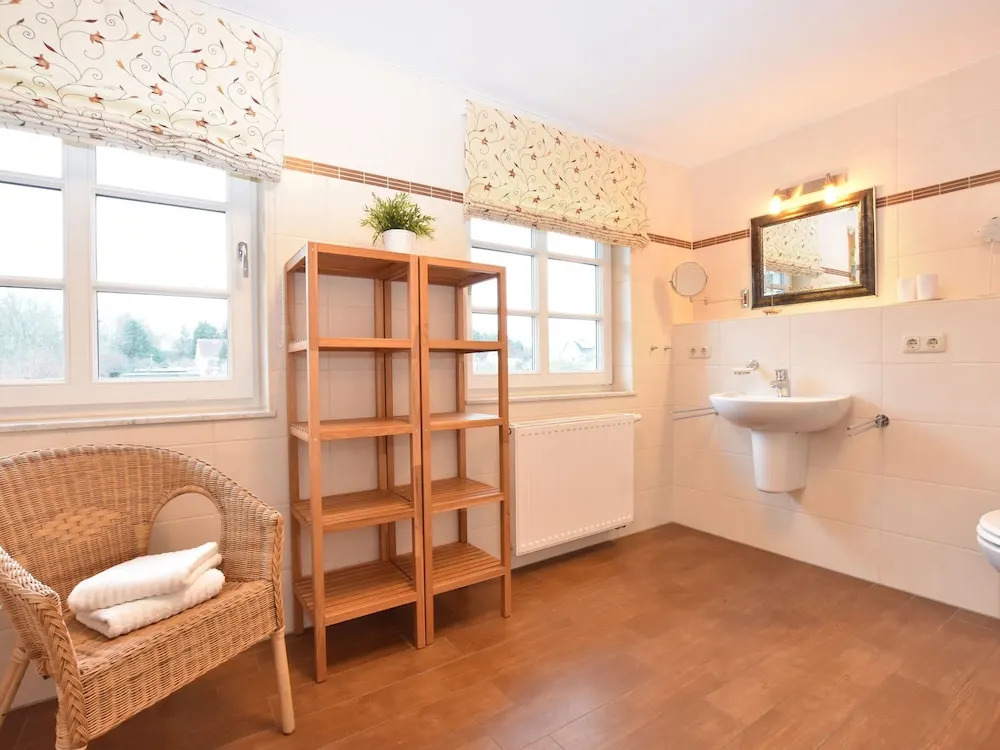 Spacious Holiday Home in Heiligendamm near Forest
