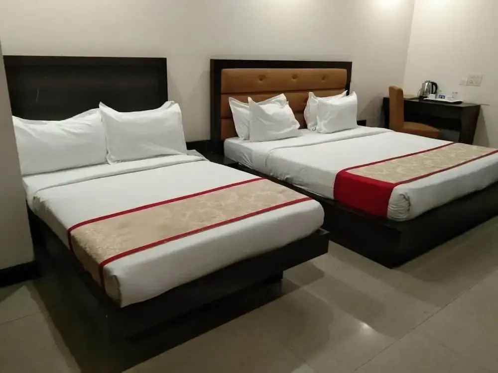 Hotel Ambrosia by Zenith - A-217, Road No 6, Block RZ, Mahipalpur