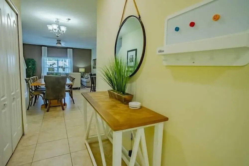 4871 CT - Storey Lake - 5 bd 4bath Townhome Near Disney