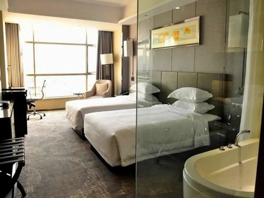Zhuhai Herry Hotel