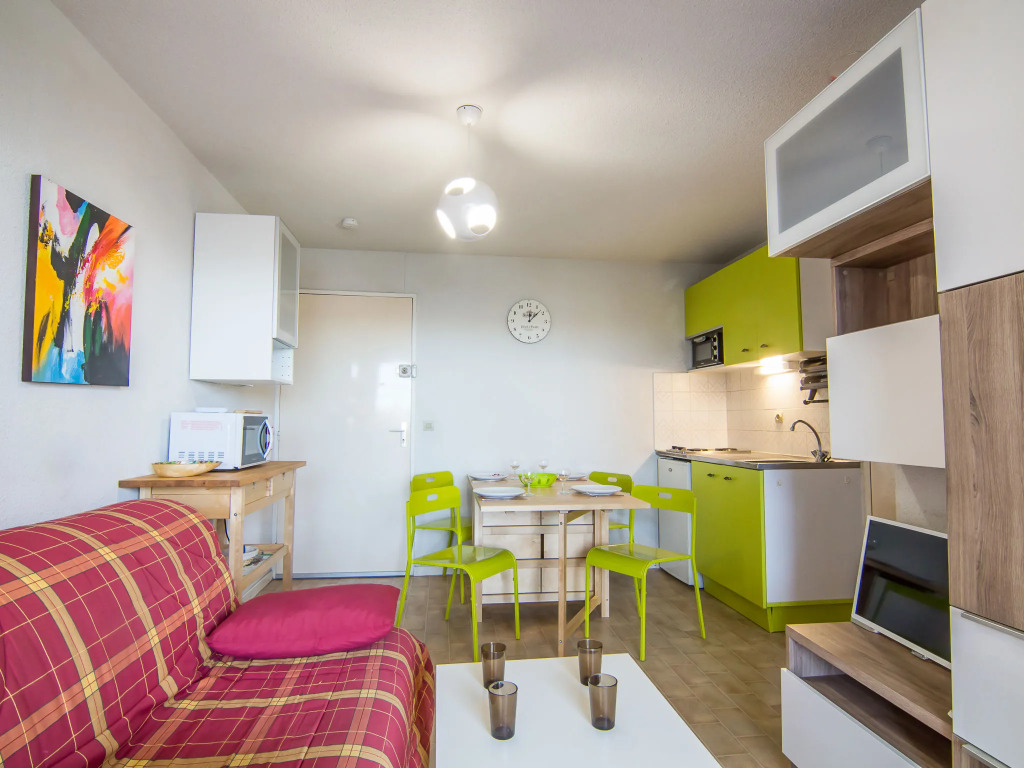 Apartment Les Caraïbes-1 by Interhome