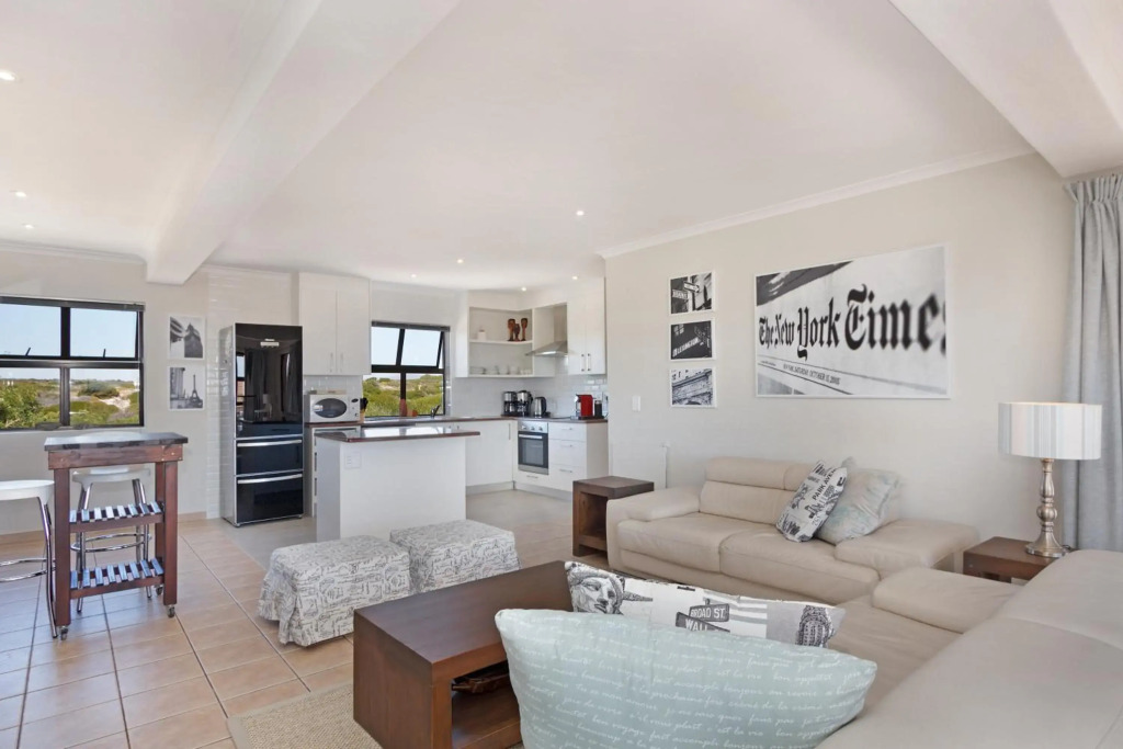 35 Island View by HostAgents