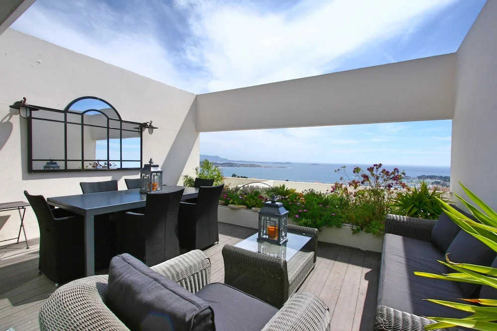 Appartement 72 m2 vue mer terrasse