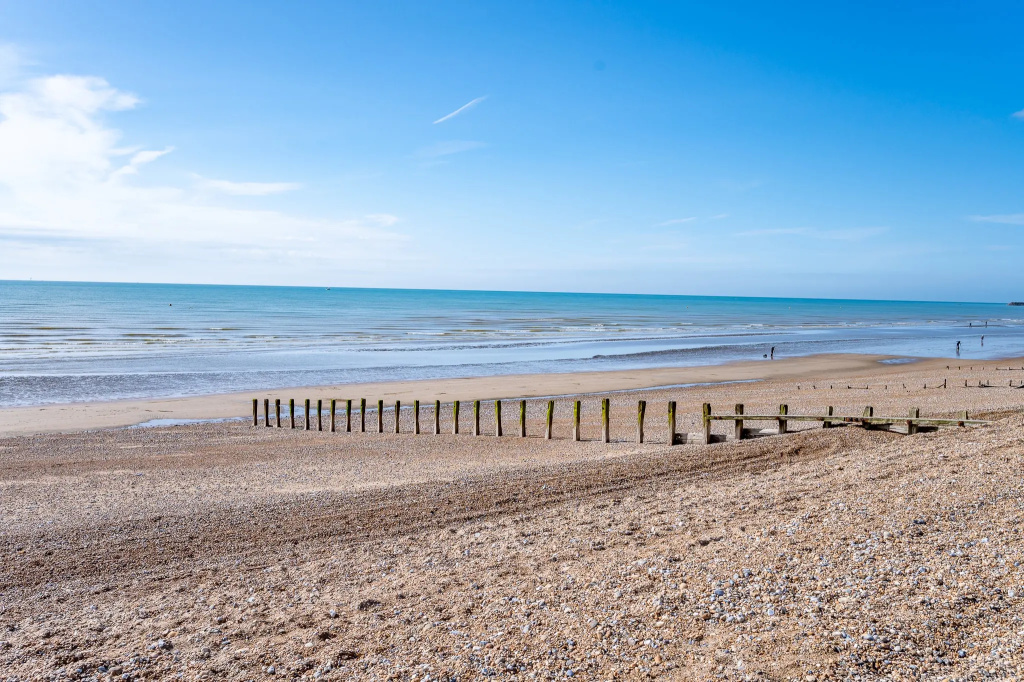 Escape to Paradise at Pevensey Bay Holiday Park