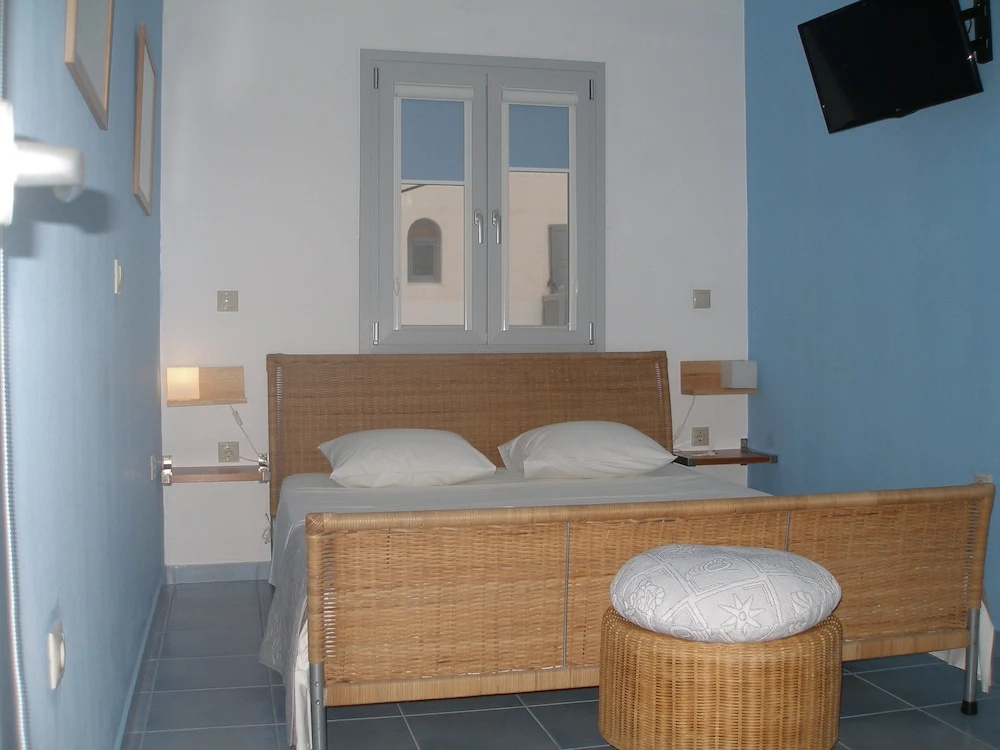 Innaxos City Central Studio