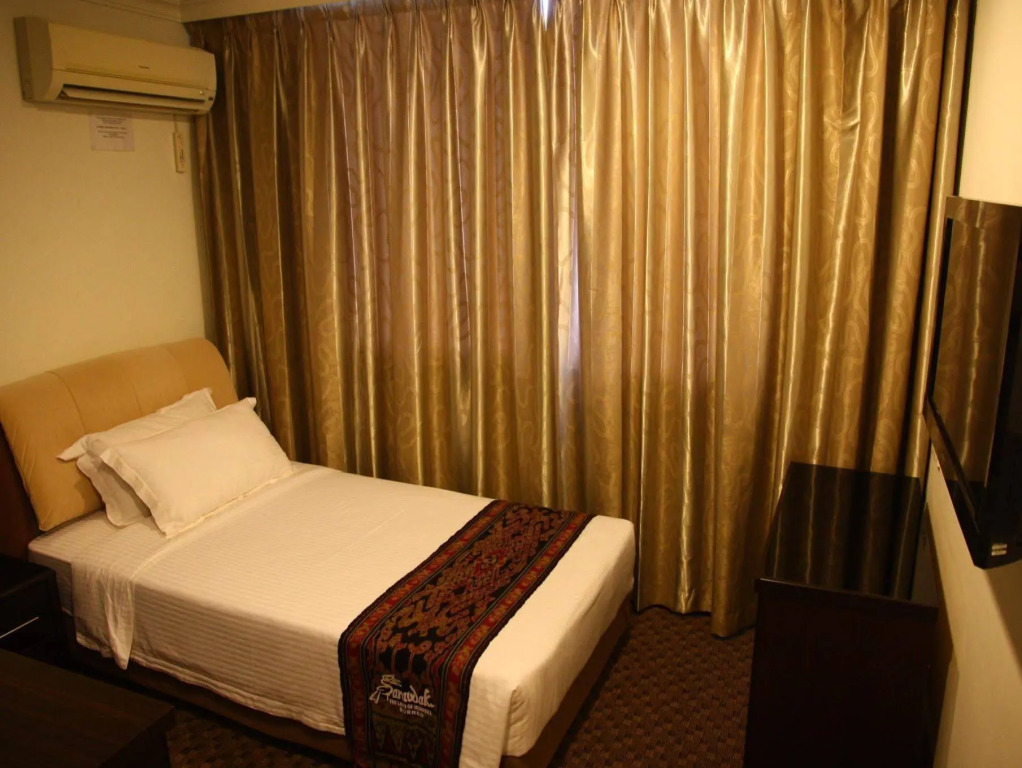 Royal Hotel