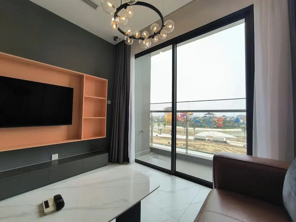 Saigon Stay at Vinhomes Grand Park