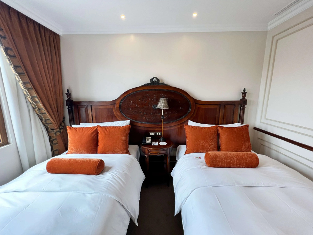 Plaza Grande Hotel