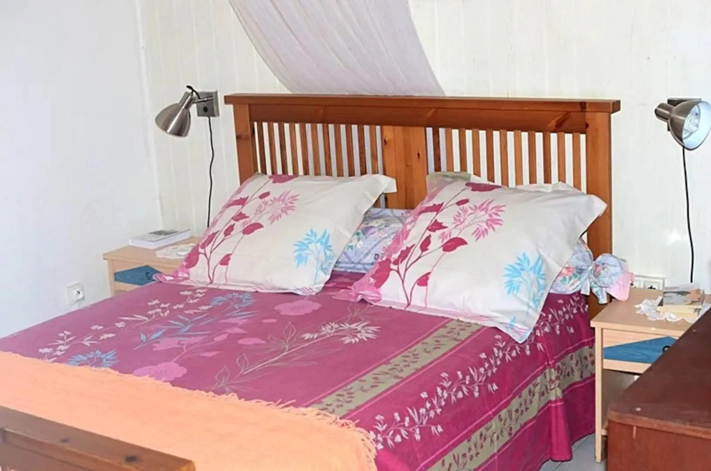 Appartement de 2 chambres avec piscine privee jardin clos et wifi a Deshaies a 1 km de la plage