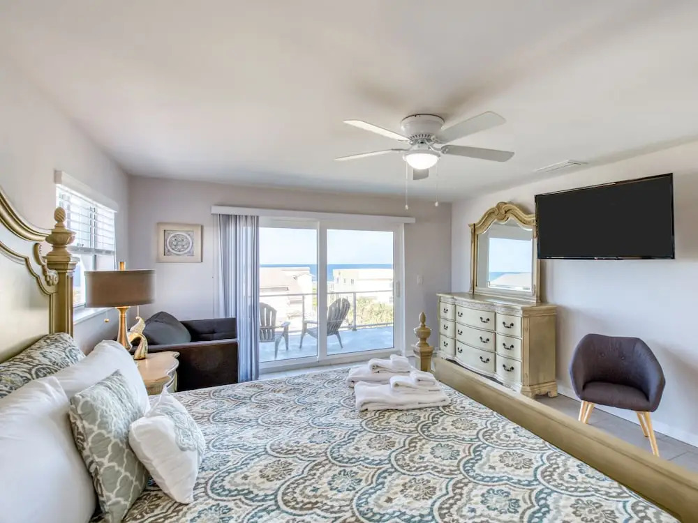 5447 Saint Augustine - 7 Br Home