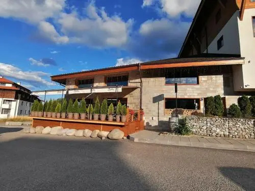 White Lavina Spa and Ski Lodge
