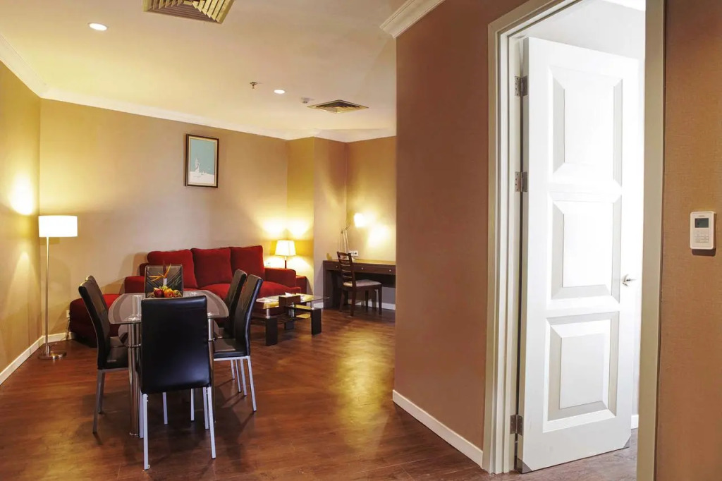 Forbis Hotel