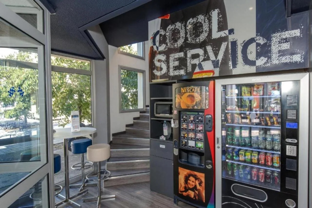 ibis budget Aubagne Paluds Agora