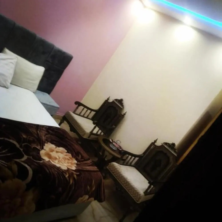 Hotel Versa Apartment and Lodges Lahore