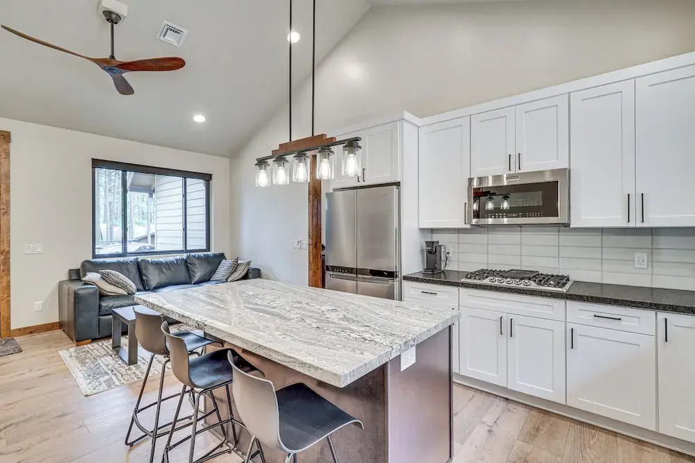 Contemporary & Cozy! Pinetop Country Club Casita