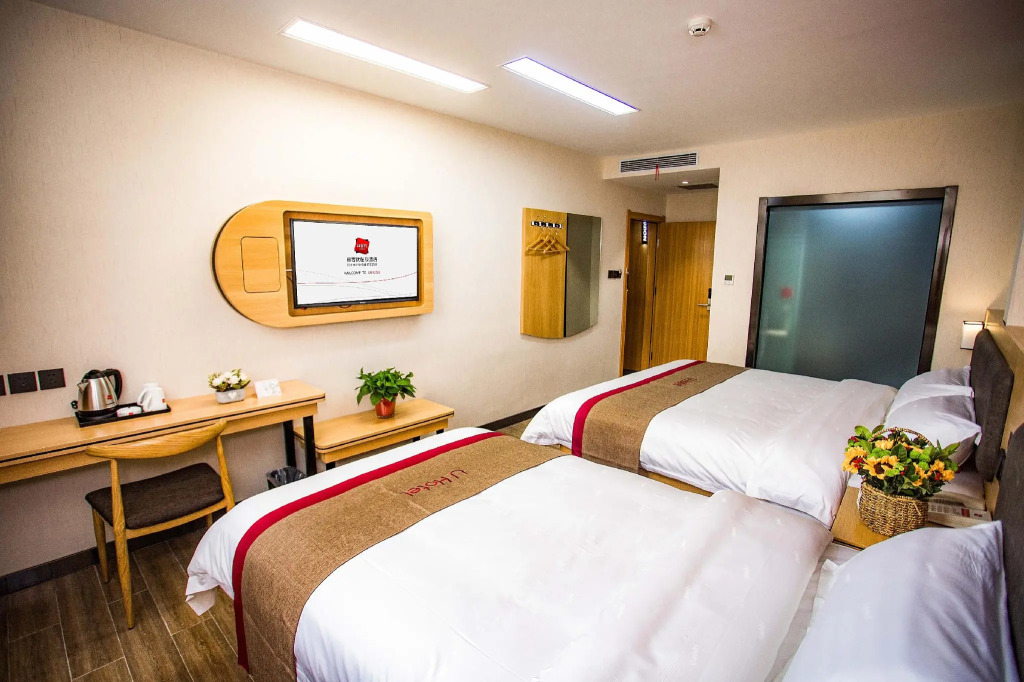 Thank Inn Hotel Shaanxi Xi'An Lianhu District Bell and Drum Tower Huimin Street