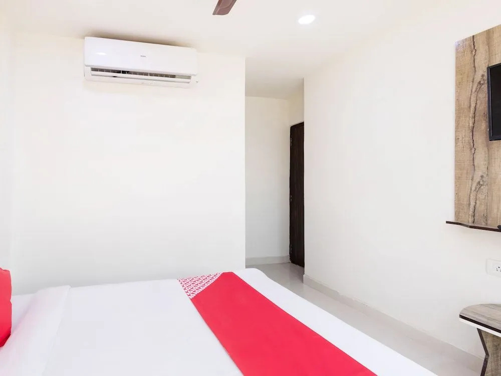 SPOT ON 29729 Hotel Pride Residency