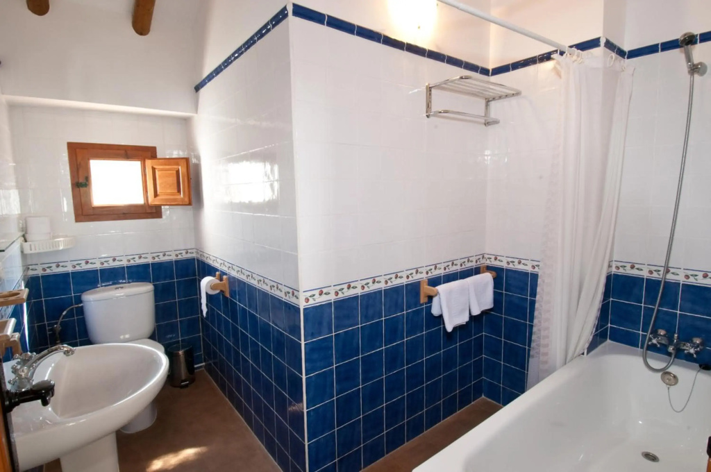 El Cortijo at Molino la Ratonera