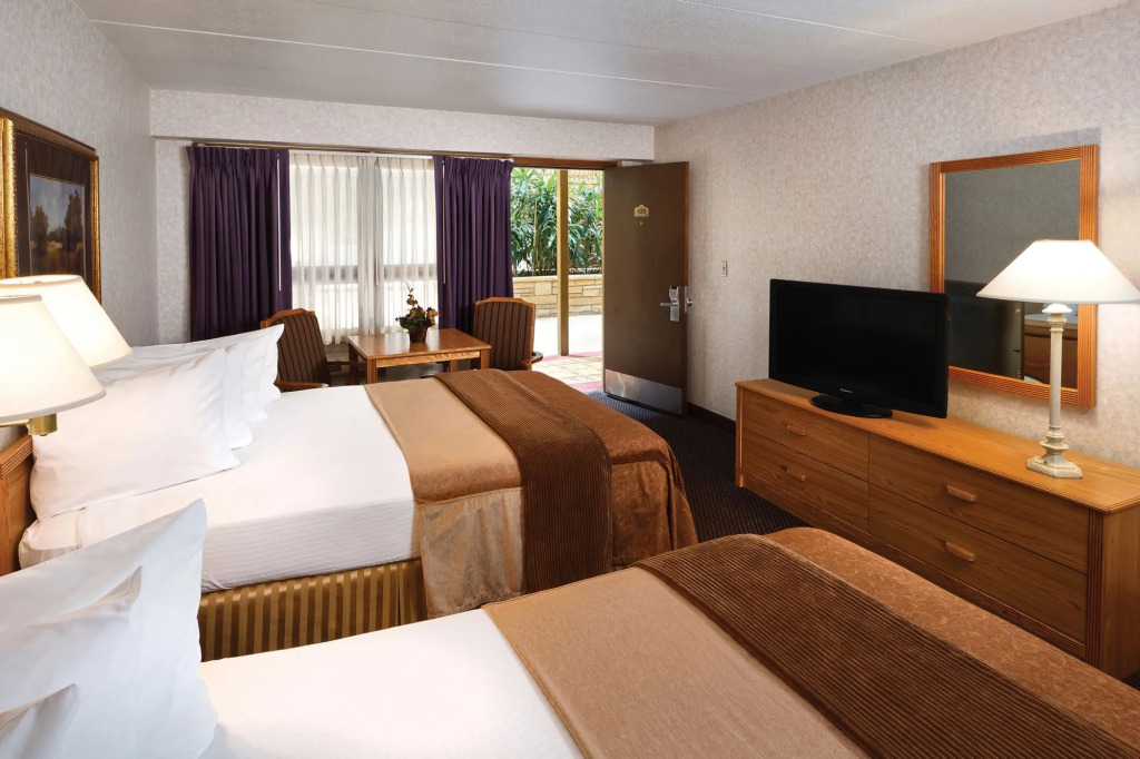 AmericInn by Wyndham Watertown