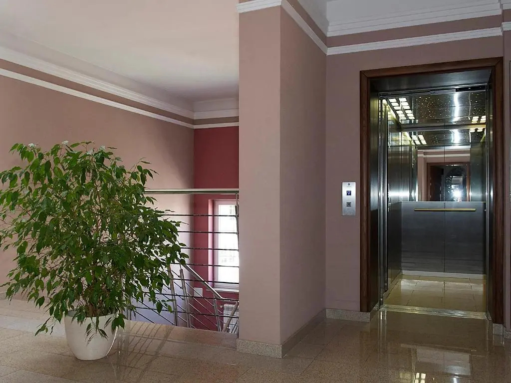 Lake View Villa