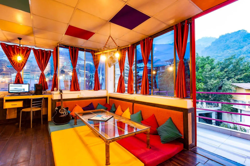 goSTOPS Rishikesh Tapovan