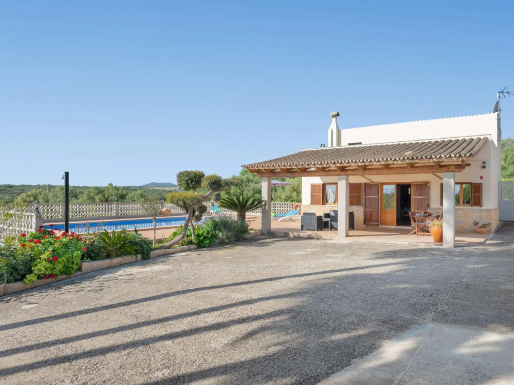 VISTA SOL - Villa for 4 people in ARIANY.