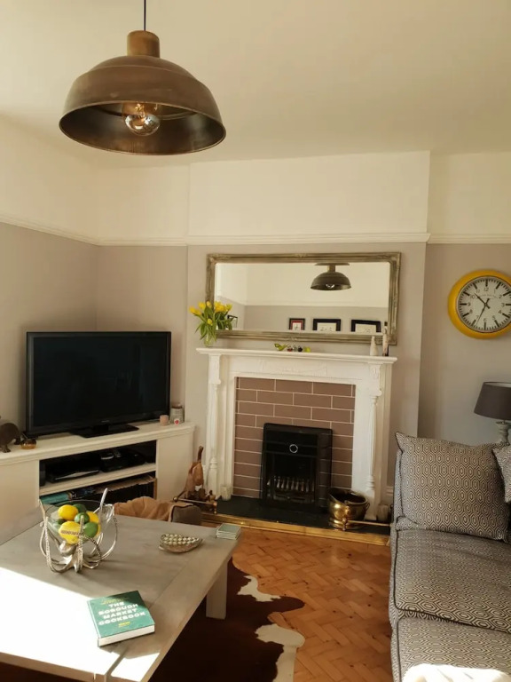 The Strand 61