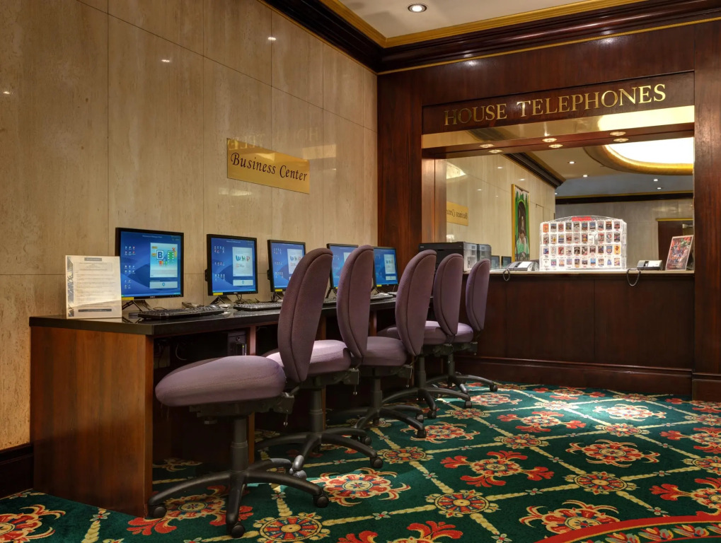 Wellington Hotel