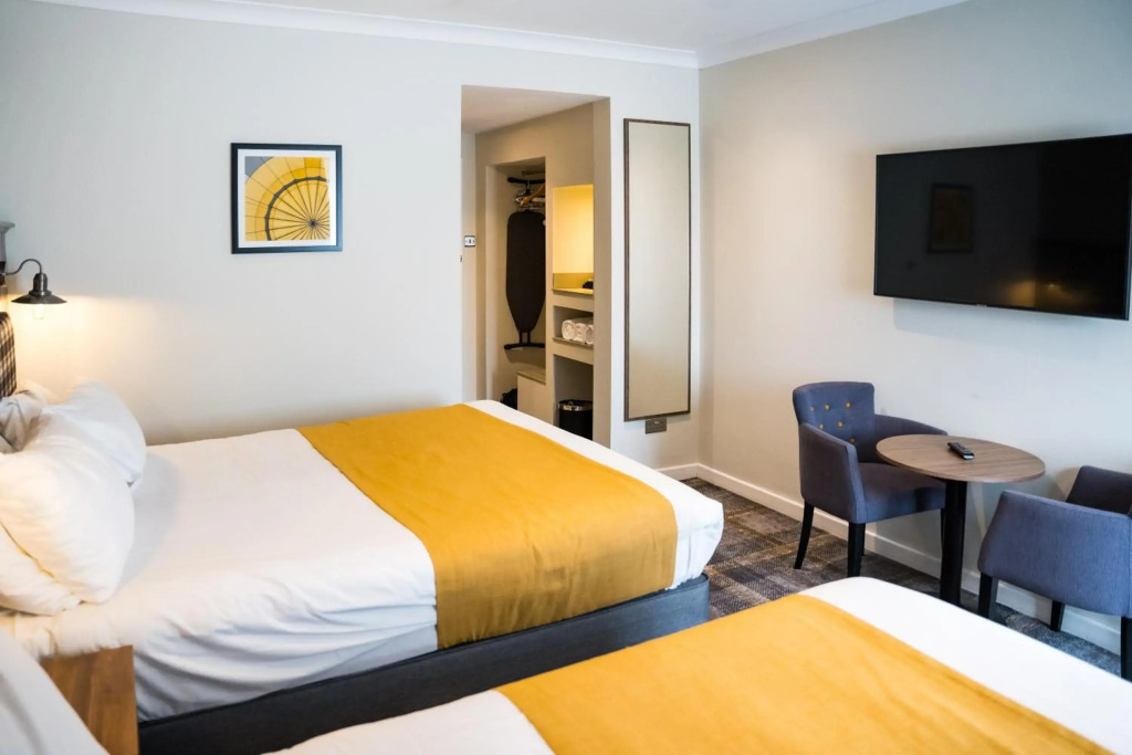 Almondsbury Interchange Hotel