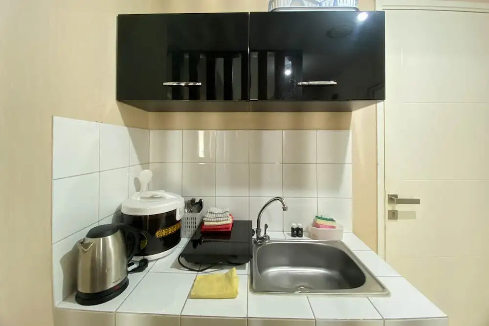 Comfort And Elegant 4Br Combined At Springlake Summarecon Bekasi Apartment