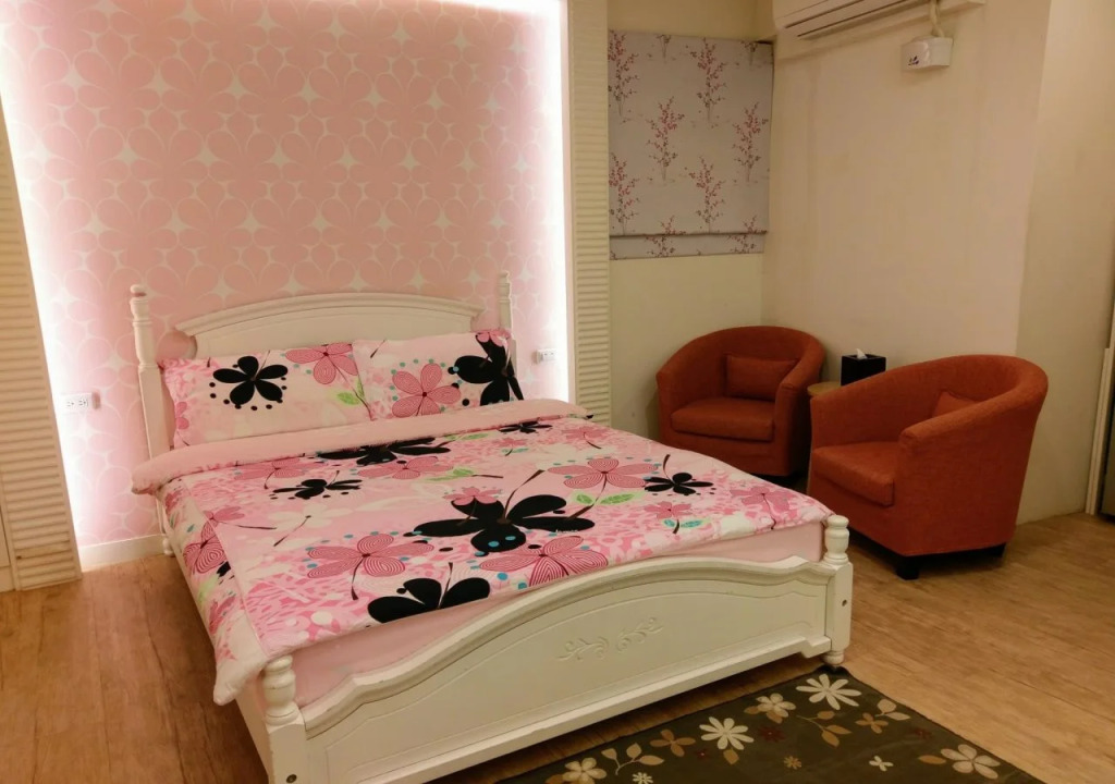 Chu Dream House