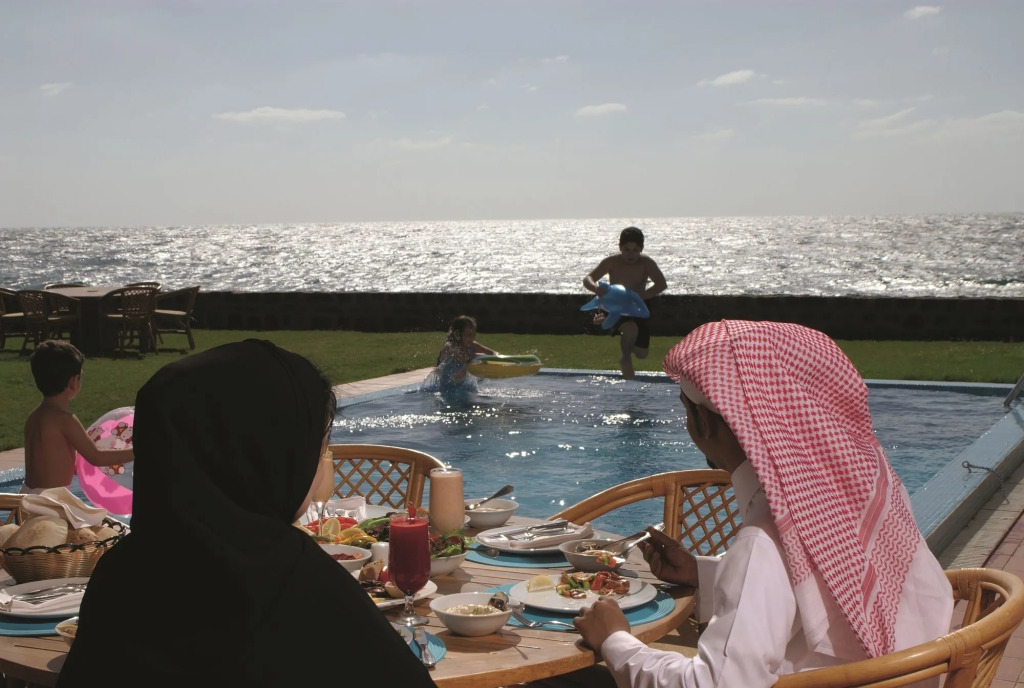 Al Nawras Island Resort