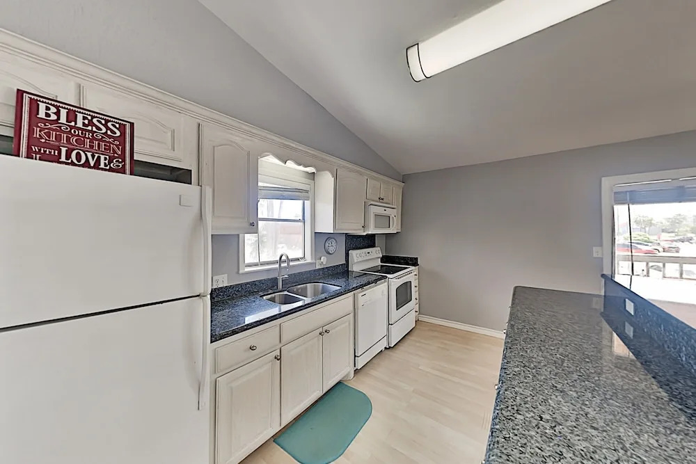 2-unit Beach Hideaway W/ Private Yard & 2 Kitchens 4 Bedroom Home