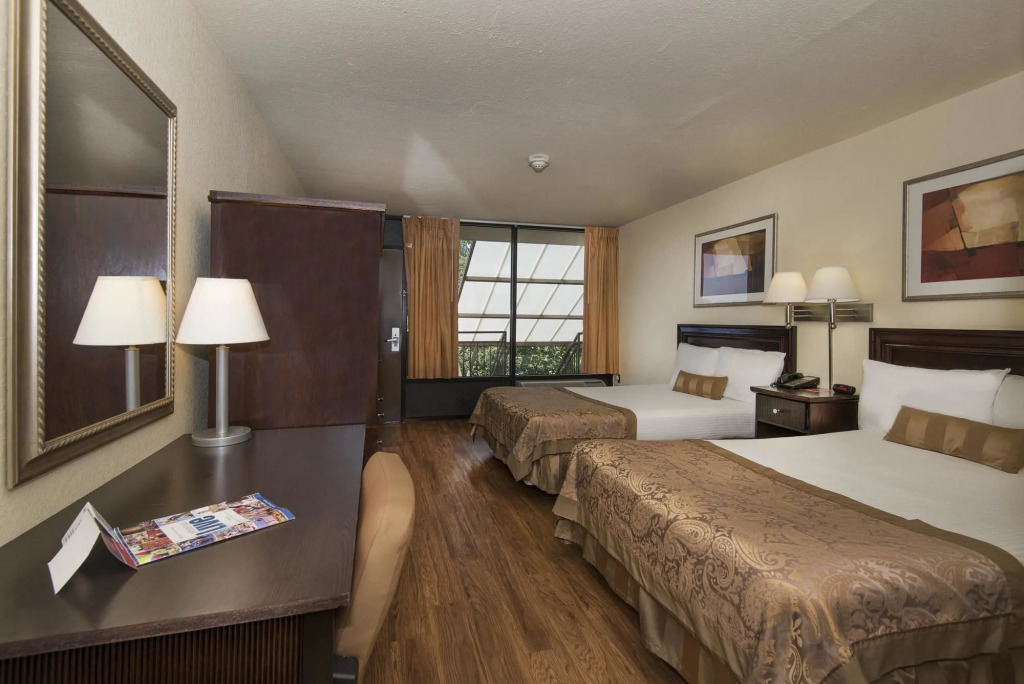 Markham House Suites