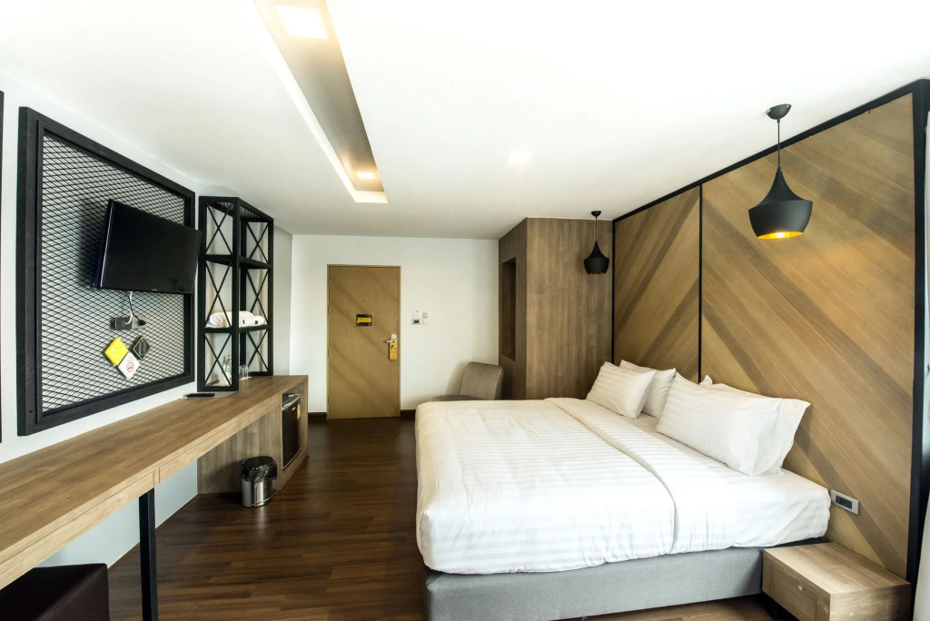 The Circle Hotel
