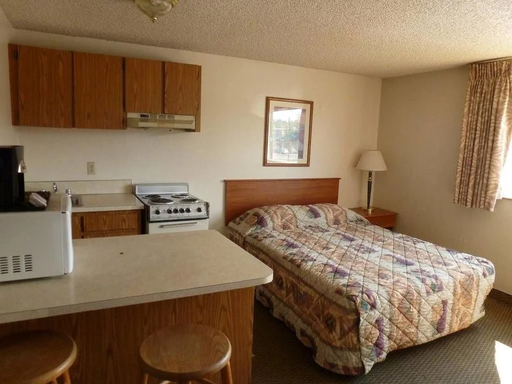 Sunshine Motel II