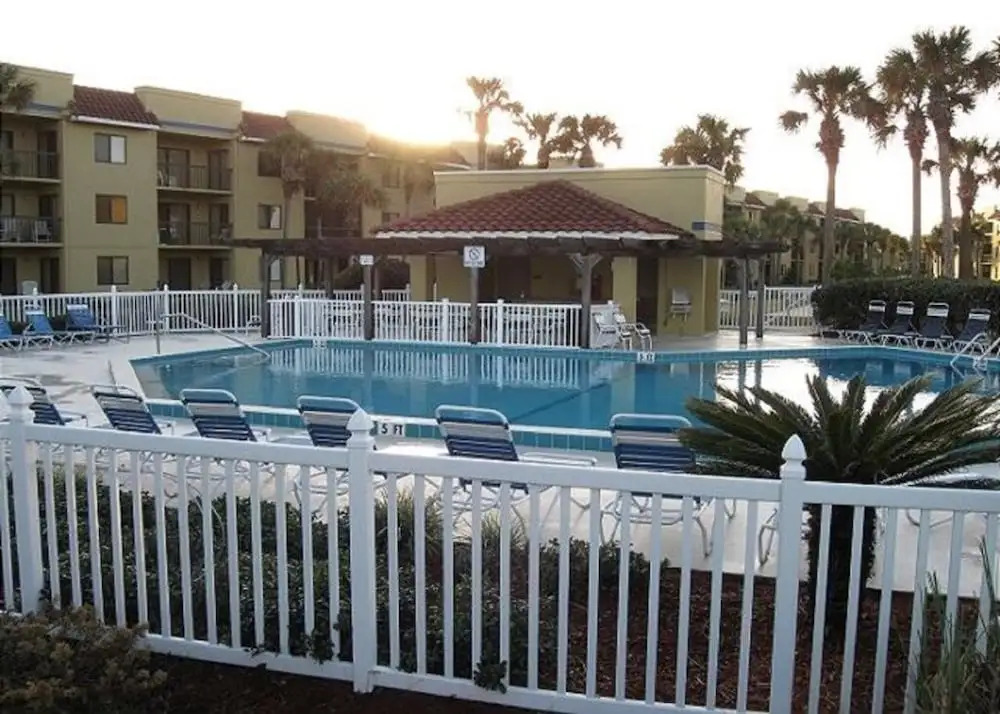 Ocean Ge Club C36 1 Bedroom Condo by RedAwning