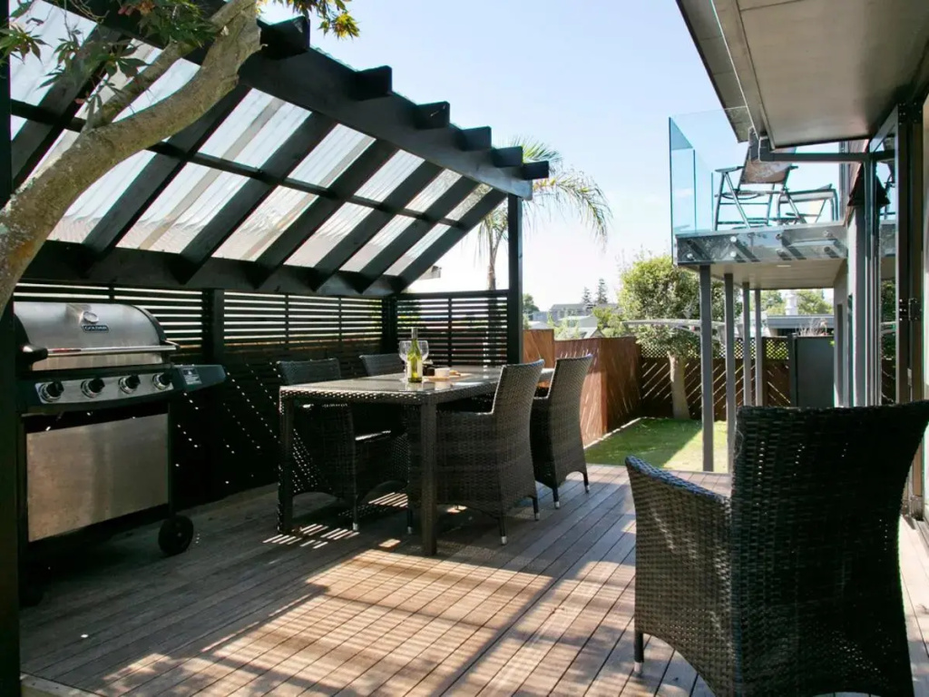 Taupo Escape - Rainbow Point Holiday Home