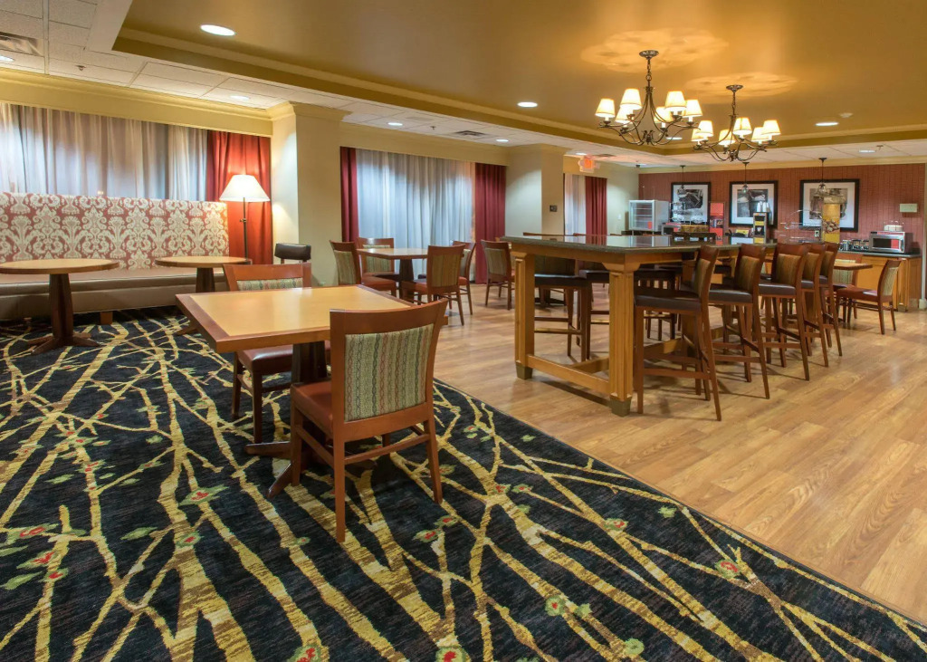 Hampton Inn Charlotte/Matthews
