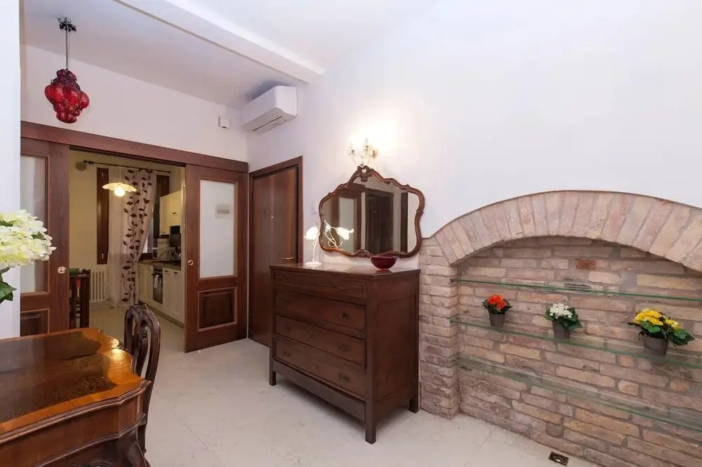 Apartment With 2 Bedrooms In Venezia, With Wifi
