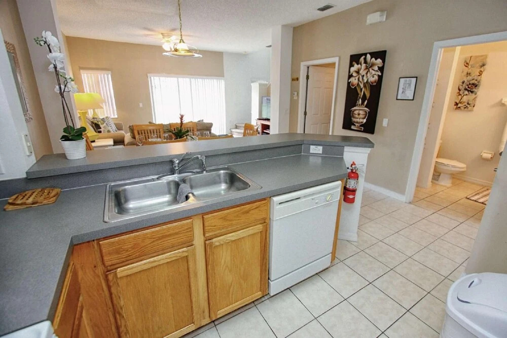 952 Lake Berkley