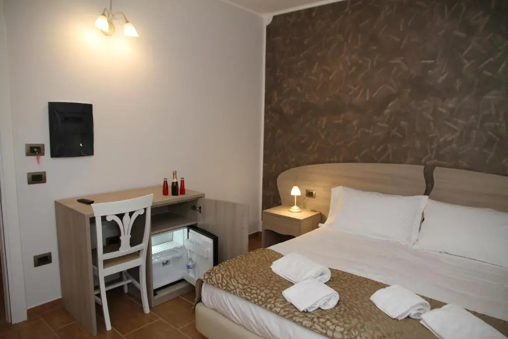 Monte San Giovanni-Nebrodi Rooms