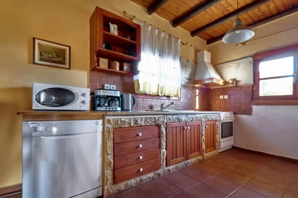 Villa Evenos of 3 bedrooms - Irida Country House of 2 bedrooms with private pools