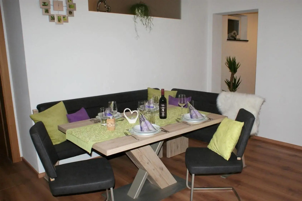 Sonnen-Appartement Heidi